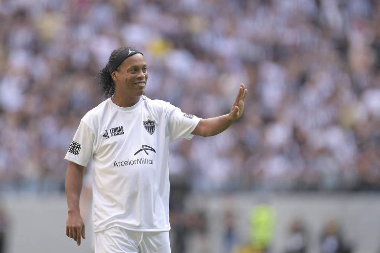 Ronaldinho Gaúcho falta a CPI após ser convocado e pode sofrer condução coercitiva