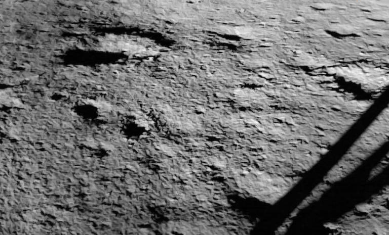 Veja imagens da Lua feitas por missões recentes 