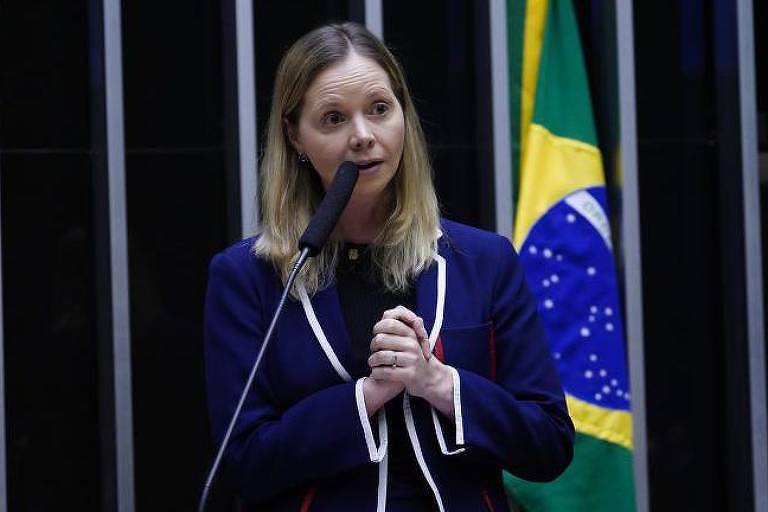 Câmara instala grupo de reforma eleitoral presidido por filha de Eduardo Cunha