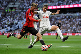 FILE PHOTO: Premier League - Tottenham Hotspur v Manchester United