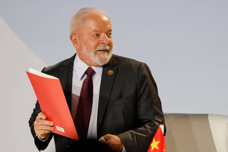 Lula critica 'mentalidade da Guerra Fria' e ecoa mantra da China