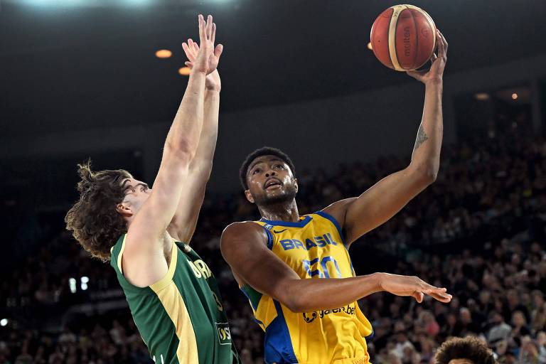 Em jogo difícil, Brasil vence Canadá na Copa do Mundo de Basquete