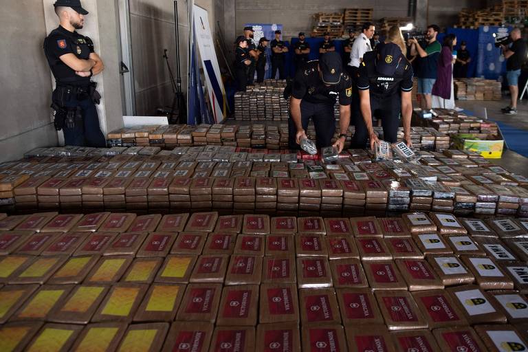 Espanha faz maior apreensão de cocaína de sua história ao interceptar remessa do Equador