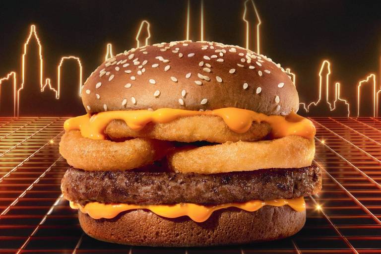 Cheddar McMelt gigante e com onion rings: veja como é o sanduíche do McDonald's para o The Town