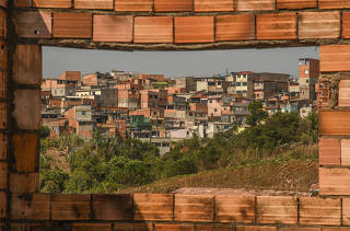 Vila Bela reúne mais de 50 mil moradores em casas irregulares