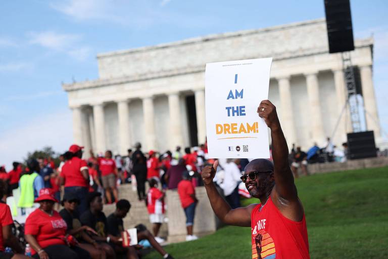 Milhares voltam a defender 'sonho' de Luther King 60 anos após marcha histórica
