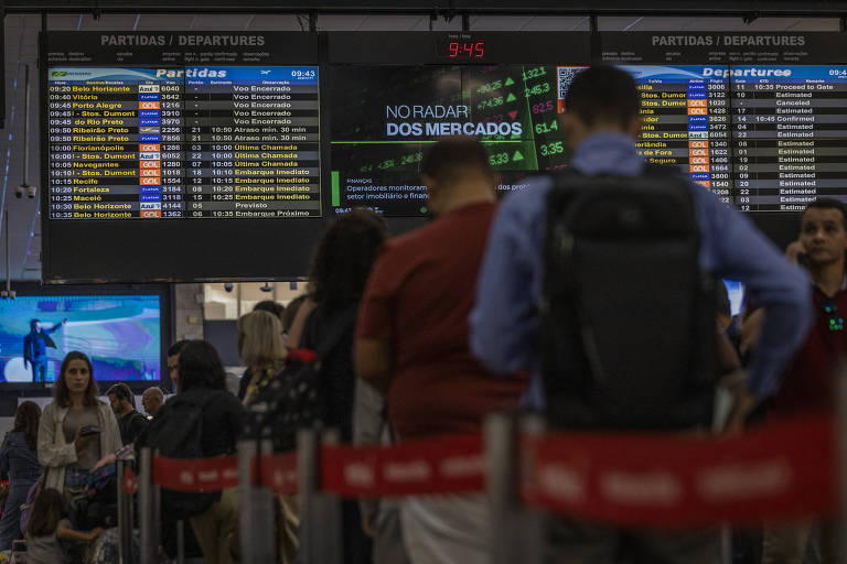 Movimentação no aeroporto de Congonhas, em São Paulo