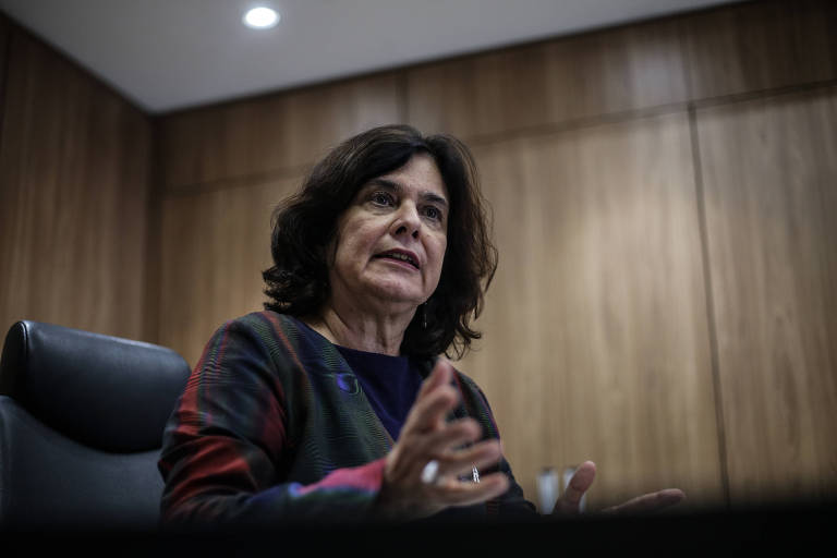 'A desinformação pode levar à morte', diz ministra da Saúde em conferência da Cátedra Otavio Frias Filho
