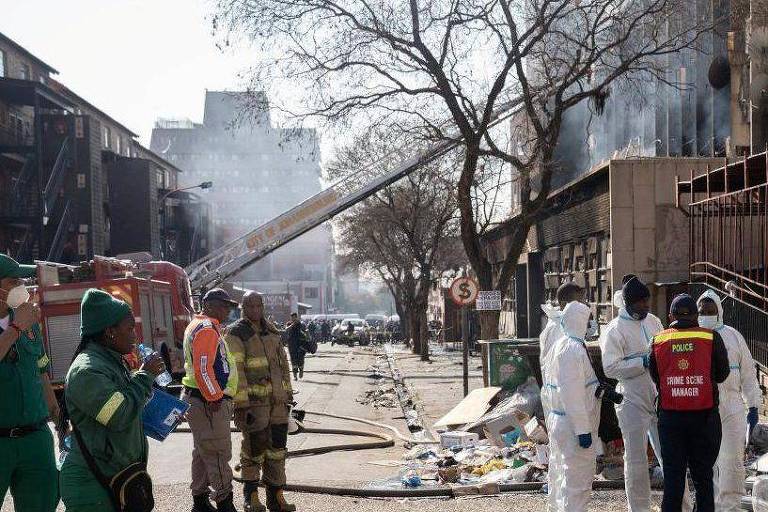 O que são os prédios 'sequestrados' como o de incêndio que matou dezenas de imigrantes na África do Sul