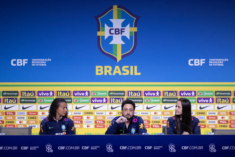 Nova comissão técnica da seleção brasileira feminina de futebol