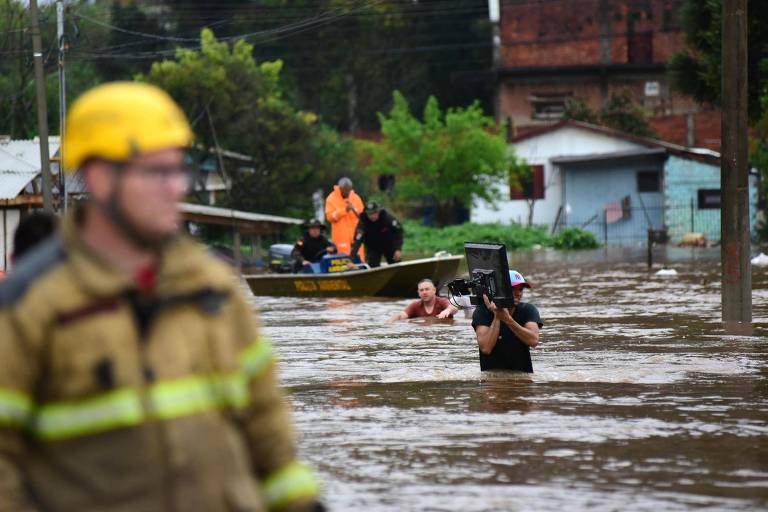 Área alagada em Passo Fundo, no Rio Grande do Sul; nível de rio subiu e deixou diversas casas embaixo d'água, fazendo com que moradores tivessem de ser resgatados 
