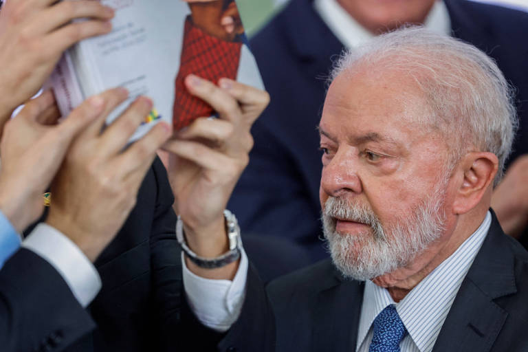 O presidente Lula (PT) em cerimônia no Palácio do Planalto, em Brasília