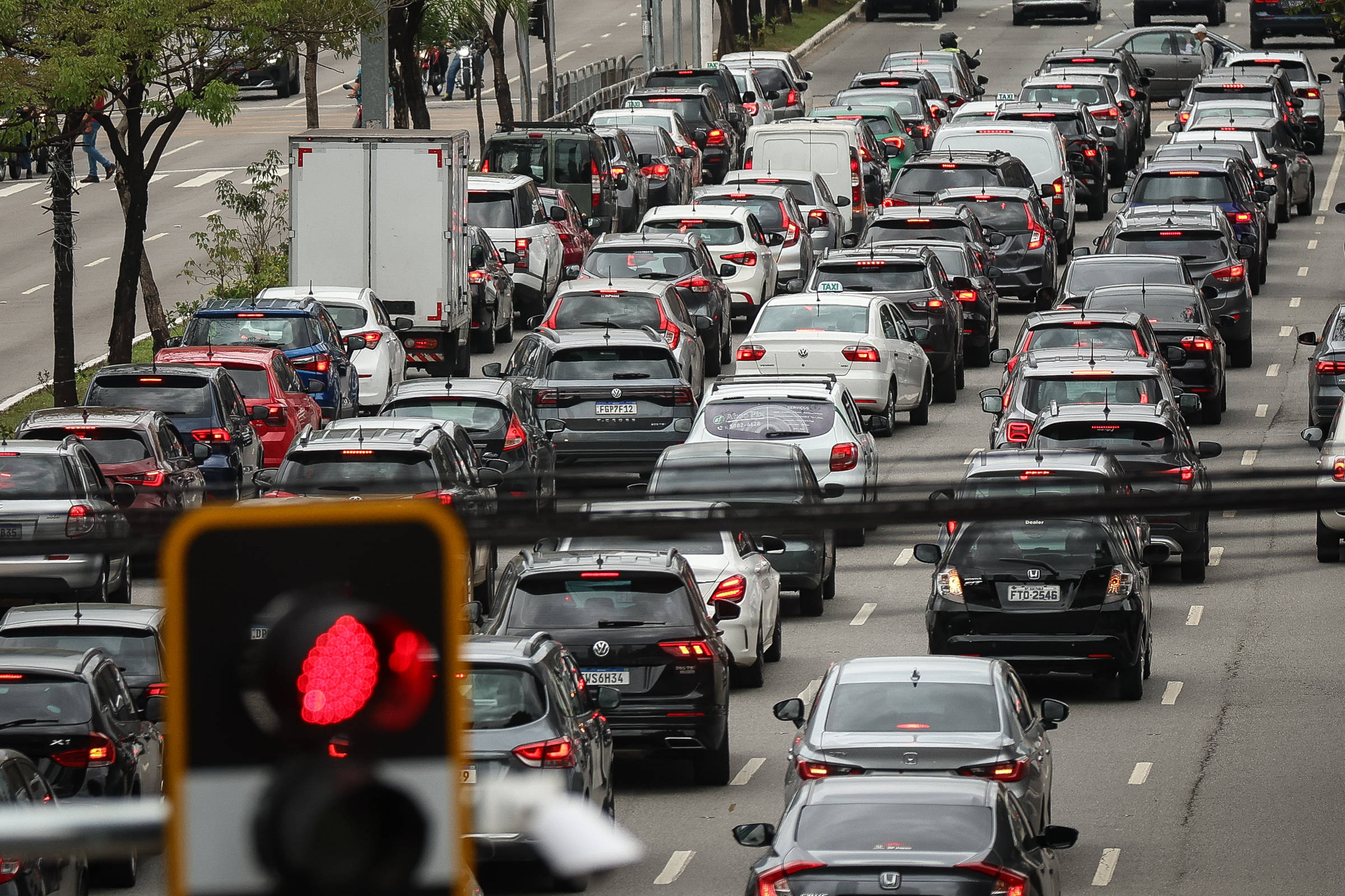 Confira o que abre e o que fecha no feriado de 1º de Maio em São Paulo