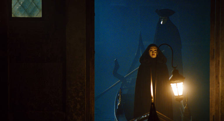Trailer DUBLADO do tenso 'A Noite das Bruxas', adaptação do livro da Agatha  Christie - CinePOP