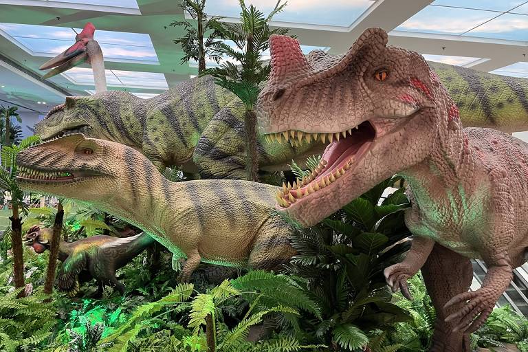 Exposição 'O Mundo dos Dinossauros' no MorumbiShopping