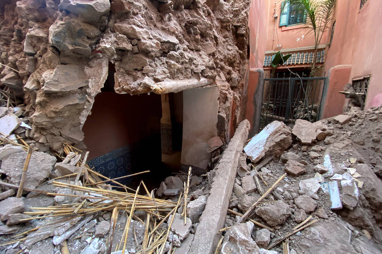 Escombros de cidade após terremoto no Marrocos