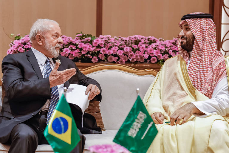 Lula se reúne com príncipe saudita que deu joias a Bolsonaro