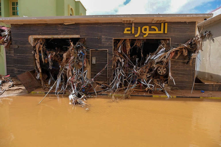 Veja antes e depois de cidade na Líbia destruída por enchente