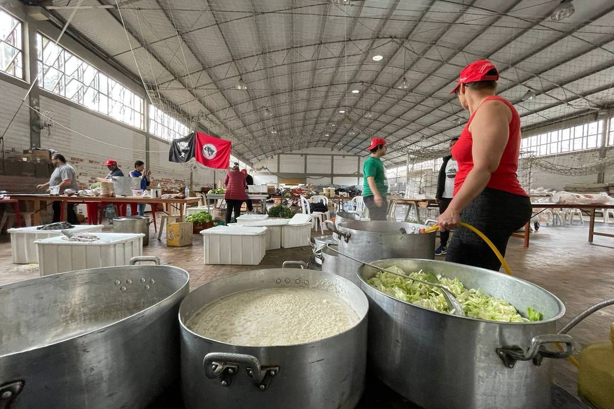 Alimentos do Compra Direta são entregues no CRAS de Vale do Sol