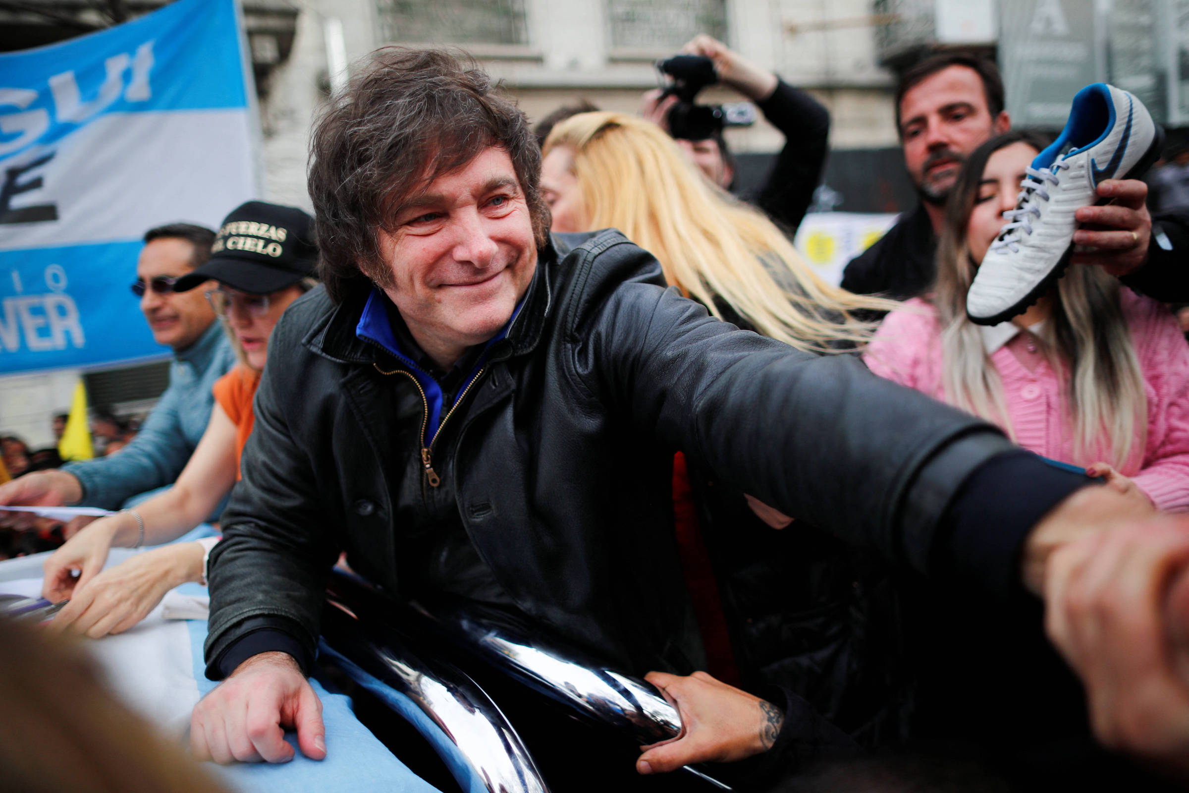Ultraliberal Javier Milei softens speech in Argentina in search of voters