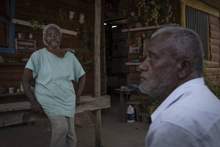 Remanescentes quilombolas Maria José dos Santos e Antônio da Cruz lutam para que a fazenda em São Roque volte a ser totalmente dos descendentes dos escravizados