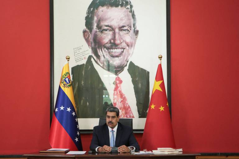 Acordo com China deve levar primeiros venezuelanos à Lua, diz Maduro