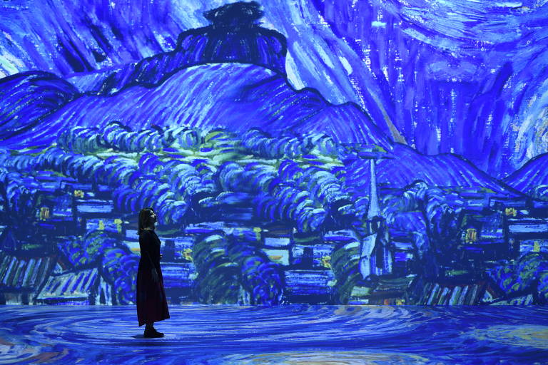 Veja imagens da exposição "Van Gogh Live 8K"