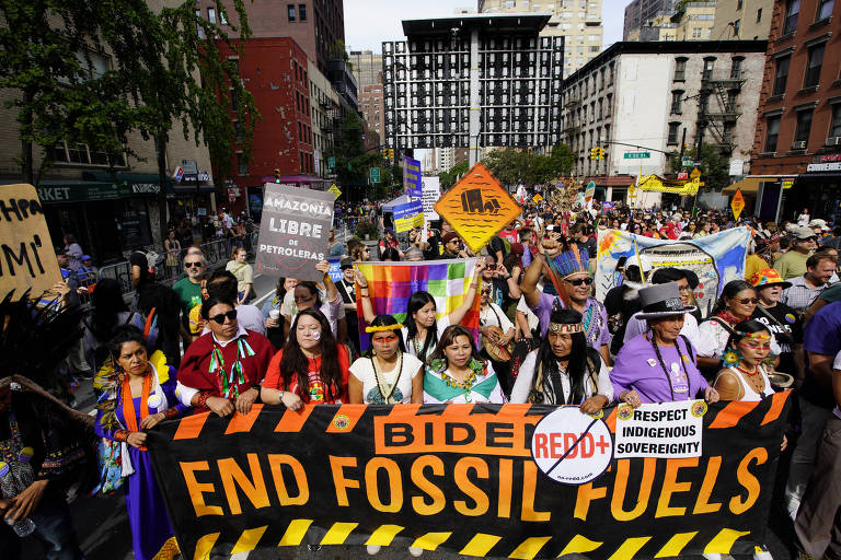 Manifestantes fazem protesto em Nova York contra mudança climática