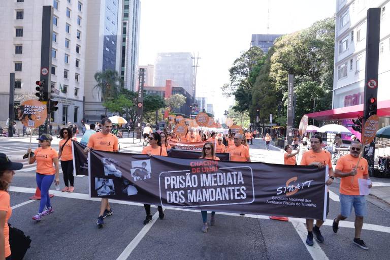 Protesto contra o trabalho análogo à escravidão na avenida Paulista, no dia 17 de setembro de 2023