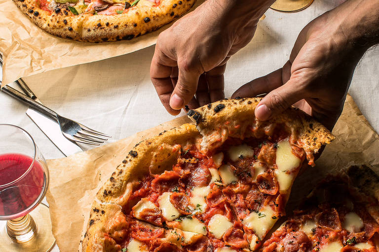 Conheça as três pizzarias de São Paulo na lista de melhores do mundo de 2023