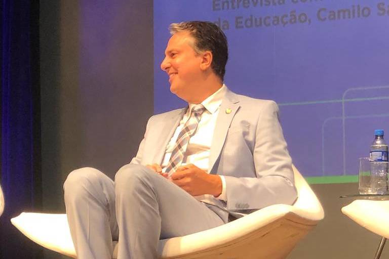 O ministro Camilo Santana durante participação no congresso em São Paulo 