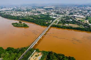 Vista aérea do Rio Doce