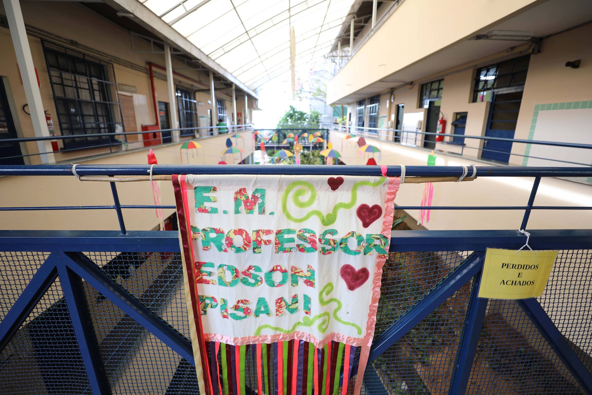 UFMG - Universidade Federal de Minas Gerais - Pelo sexto ano seguido, UFMG  tem o melhor ensino do Brasil