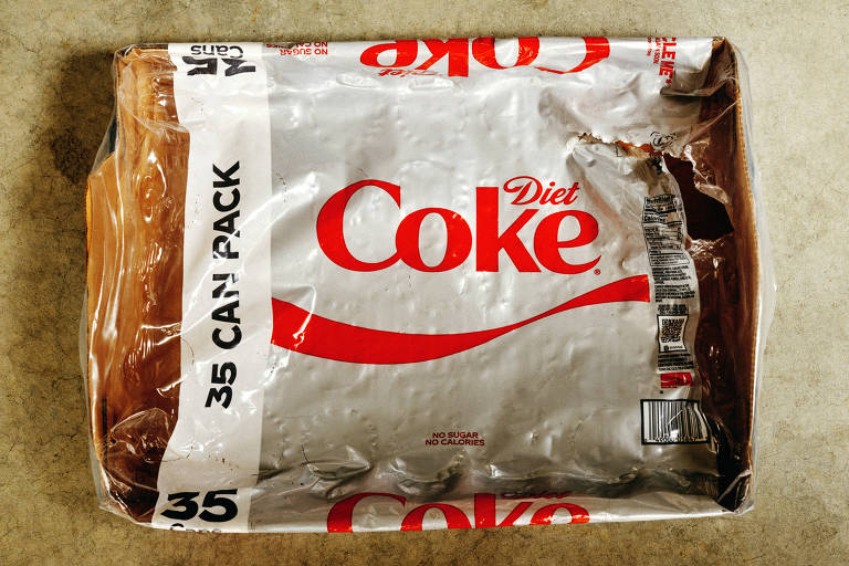 Embalagem de plástico de Coca Diet