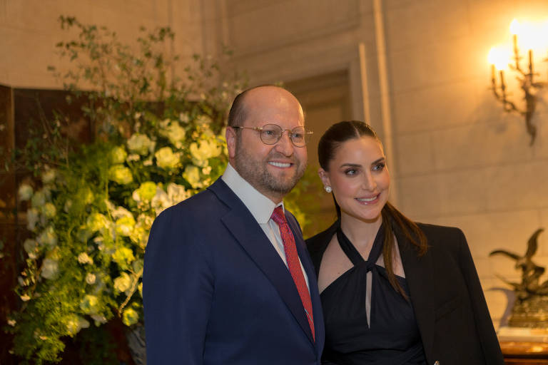 Jantar em celebração à entrega do Título de Cidadã Paulistana para Anne Wilians