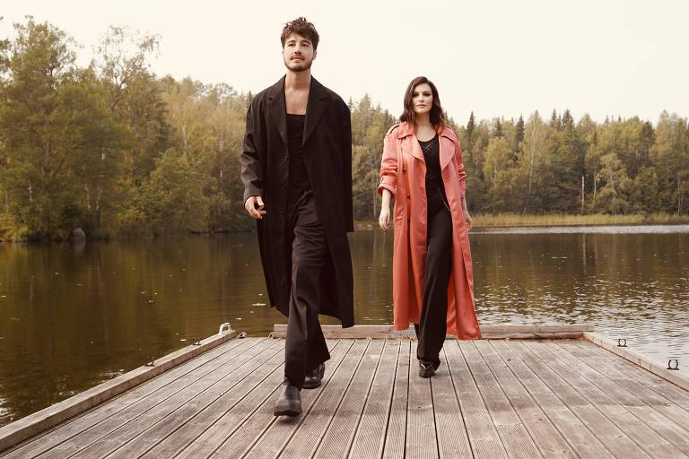 Tiago Iorc e Laura Pausini cantam juntos a música "Durar" 