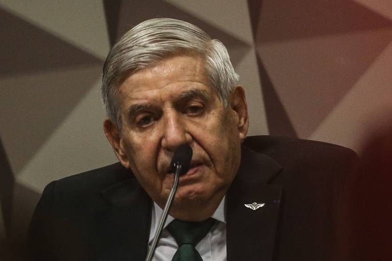 Ministro do GSI (Gabinete de Segurança Institucional) no governo Bolsonaro, o general Augusto Heleno é um dos alvos da ação