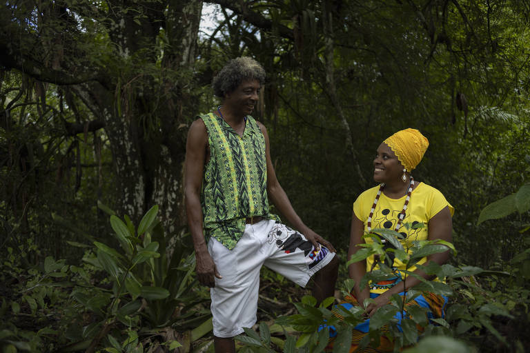 Dupla lidera luta de quilombos por direitos e memória na Bahia