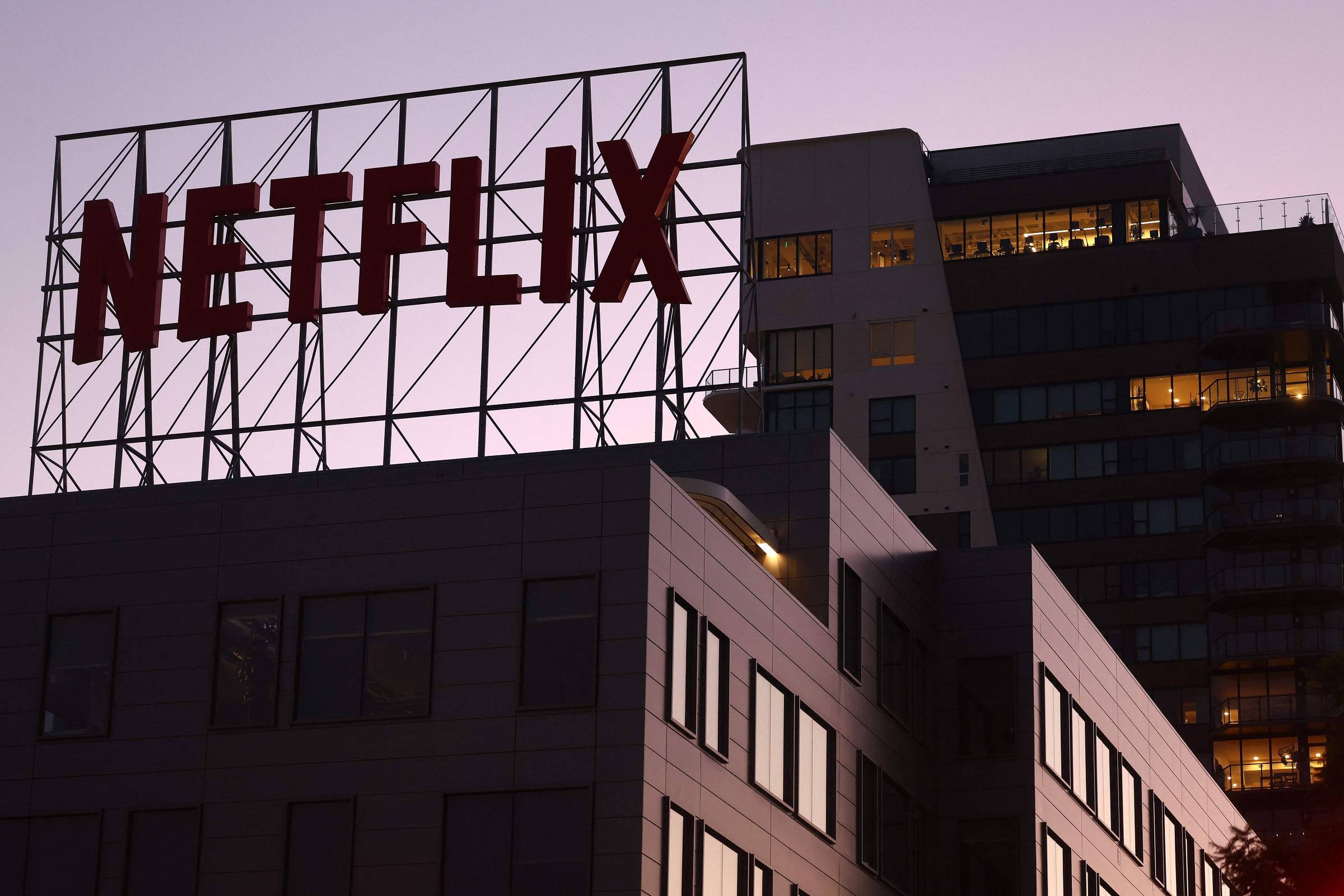 Plano mais barato da Netflix começa a ser liberado hoje