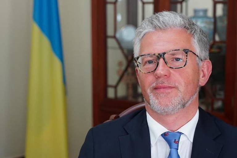 O embaixador da Ucrânia no Brasil, Andrii Melnik, durante entrevista à Deutsche Welle
