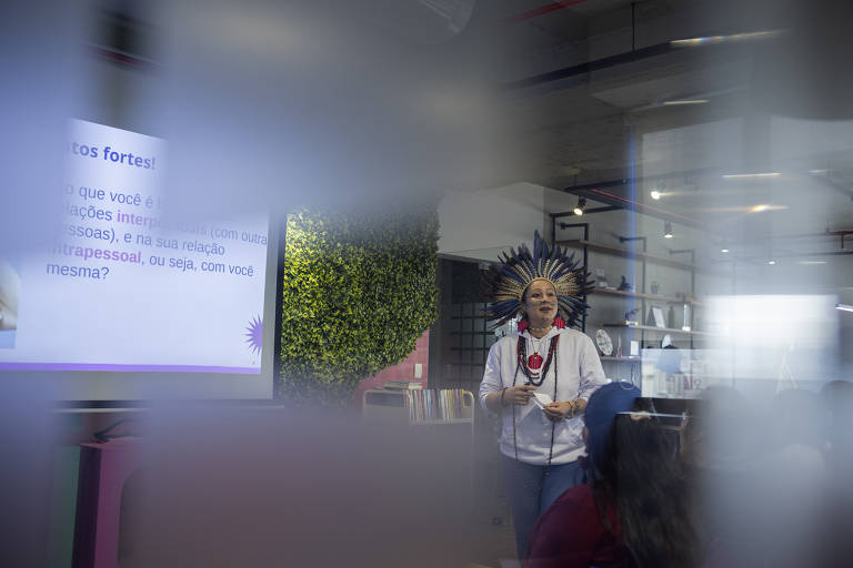 Além dos cursos de capacitação, o IRME investe dinheiro nos projetos das alunas a título de capital semente, sem necessidade de pagamento futuro