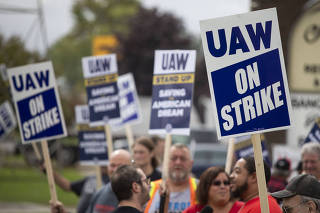 UAW Expands Strike Against GM And Ford