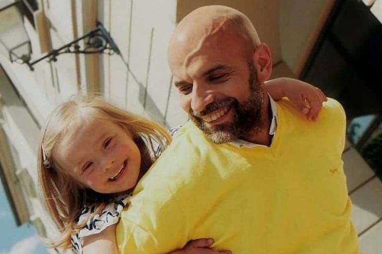 Italiano que lutou na Justiça para adotar bebê com síndrome de Down inspira filme