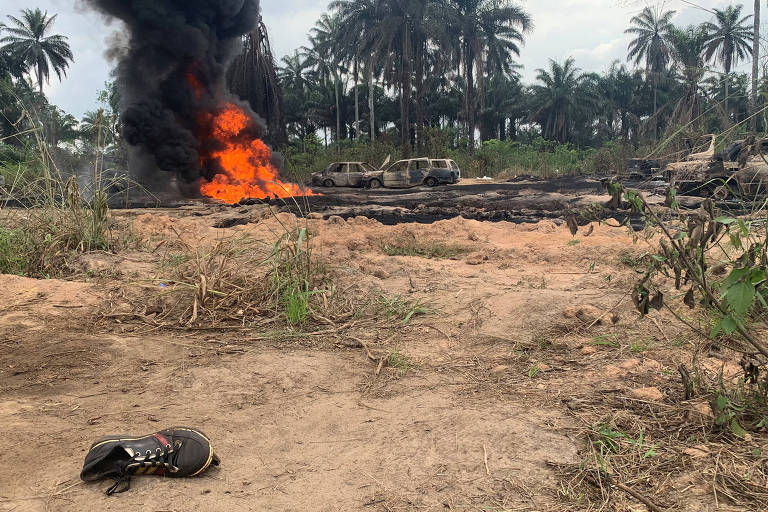 Explosão em refinaria ilegal de petróleo na Nigéria deixa ao menos 37 mortos