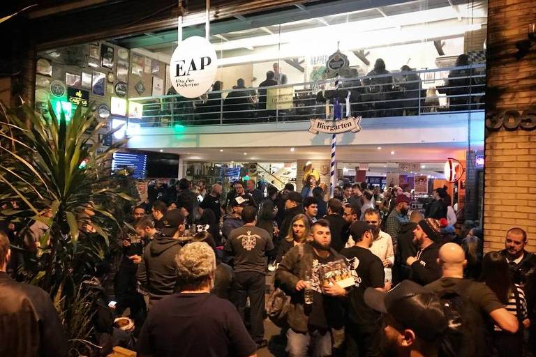 Público no Dark Mauro Day, evento no EAP dedicado às cervejas escuras, em 2018