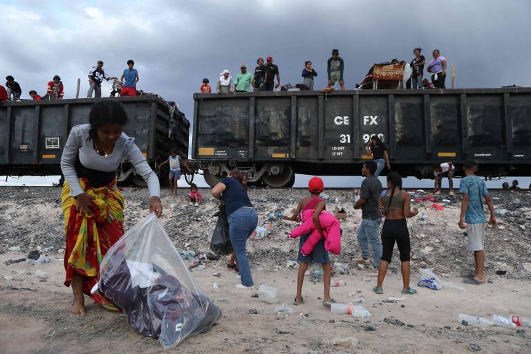 Migrantes trocam sonho de viver nos EUA por vida no México - 26/11/2023 -  Mundo - Folha