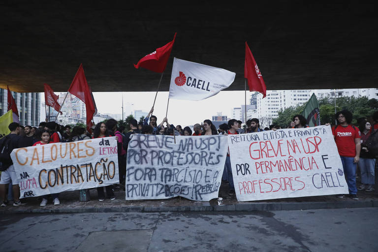 Estudantes entram com ação contra a USP para tentar impedir reprovação por greve