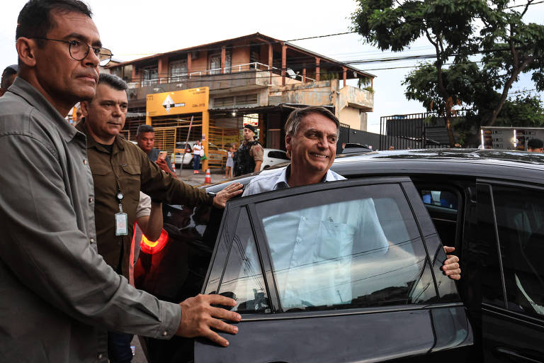 Bolsonaro chama TSE de tribunal de esquerda às vésperas de novo julgamento