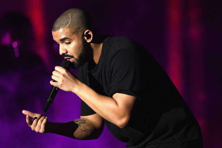 Drake é acusado por Pet Shop Boys de usar música da banda sem permissão