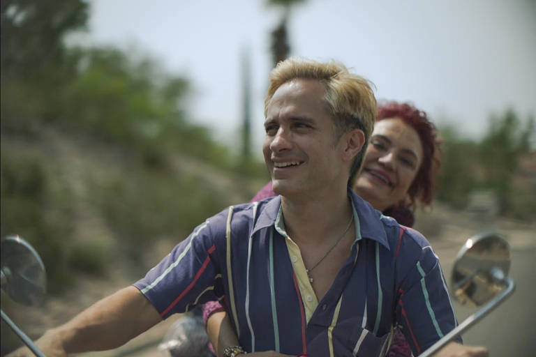 Veja cenas de 'Cassandro', com Gael Garcia Bernal